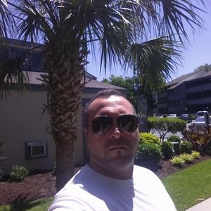 Meet your Posher, Lawrence